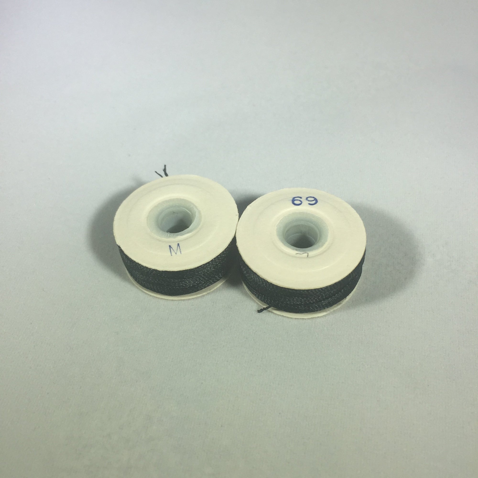 M  Nylon Bobbins